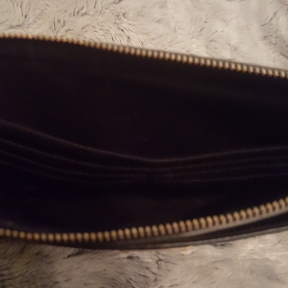 Cute coach clutch - Picture 7 of 8